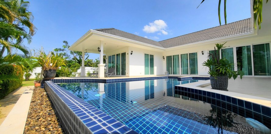 Villa à Hua Hin, Thaïlande 3 chambres № 46911