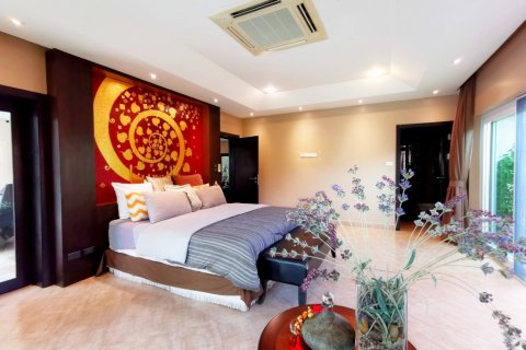 Дом в Паттайе, Таиланд с 4 спальнями  № 9099 - фото 25