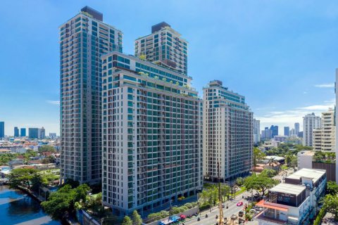 ЖК Supalai Oriental Sukhumvit 39 в Бангкоке, Таиланд № 9631 - фото 1