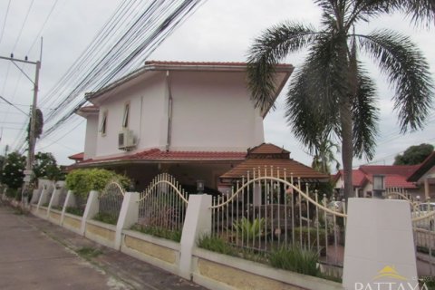 Дом в Паттайе, Таиланд с 4 спальнями  № 21626 - фото 3