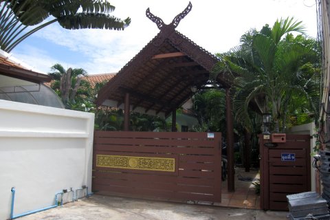 Дом на Пляж Джомтьен, Паттайя, Таиланд с 2 спальнями  № 23442 - фото 1