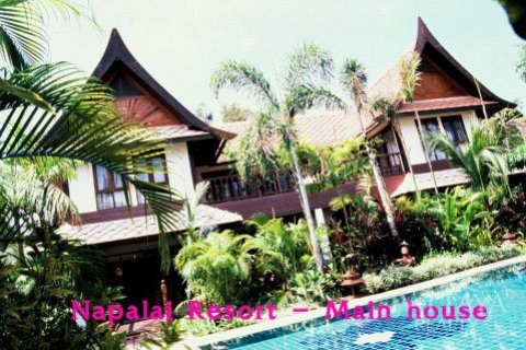 Дом в Паттайе, Таиланд с 4 спальнями  № 23948 - фото 1