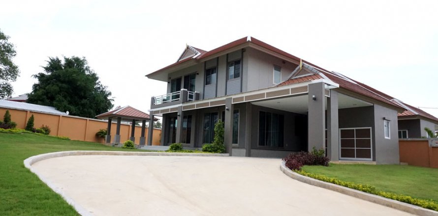 Дом в Паттайе, Таиланд с 4 спальнями  № 20799