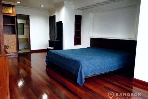 Кондоминиум с 3 спальнями в Бангкоке, Таиланд № 26072 - фото 8