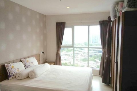 Кондоминиум с 1 спальней в Бангкоке, Таиланд № 30188 - фото 3