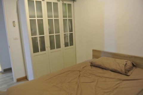 Кондоминиум с 2 спальнями в Бангкоке, Таиланд № 30865 - фото 2