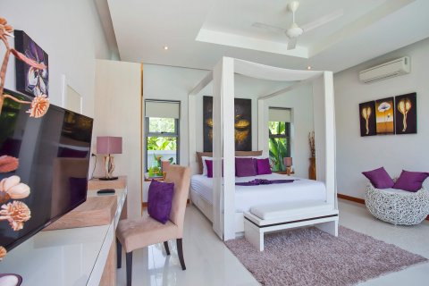 Вилла на Пляже Най Харн, Таиланд с 4 спальнями  № 35906 - фото 25