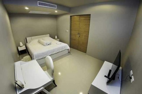 Квартира в Кароне, Таиланд с 2 комнатами  № 5142 - фото 14