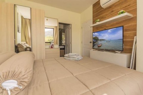 Квартира на Пляже Най Харн, Таиланд с 3 комнатами  № 35794 - фото 5