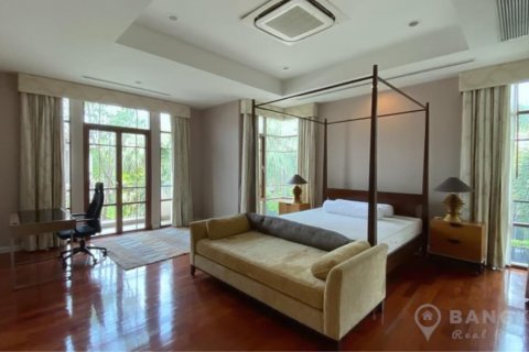 Дом в Бангкоке, Таиланд с 4 спальнями  № 37044 - фото 15
