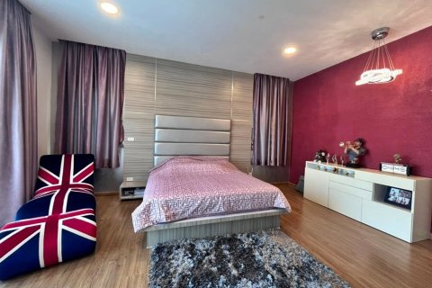 Дом в Банг Ламунге, Таиланд с 4 спальнями  № 37765 - фото 14