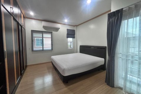 Дом в Банг Ламунге, Таиланд с 3 спальнями  № 37378 - фото 9