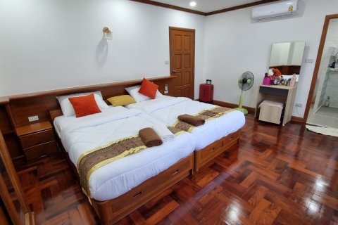 Дом в Банг Ламунге, Таиланд с 4 спальнями  № 37708 - фото 10