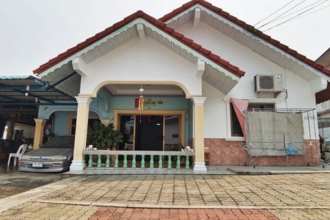 Дом в Саттахипе, Таиланд с 4 спальнями  № 37465 - фото 1