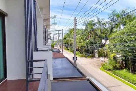 Дом в Банг Ламунге, Таиланд с 2 спальнями  № 37224 - фото 1