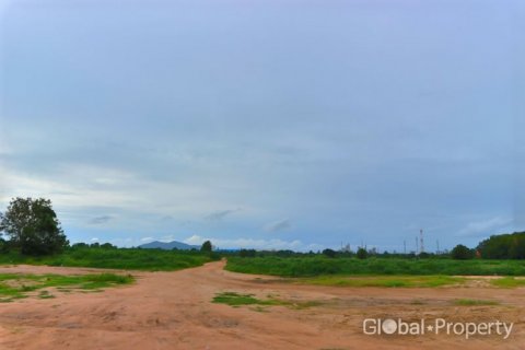 Земельный участок в Районге, Таиланд  № 43048 - фото 1