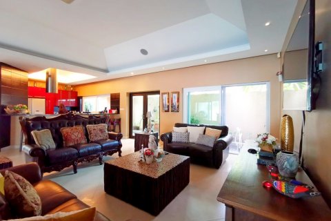 House in Pattaya, Thailand 4 bedrooms № 9099 - photo 12