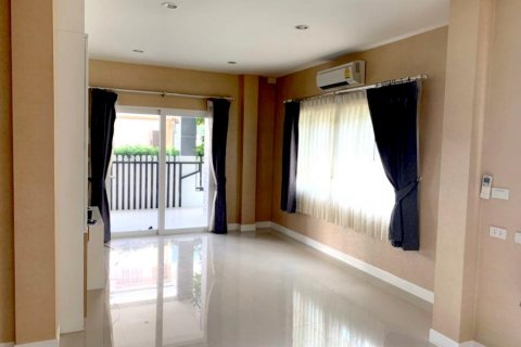 House in Pattaya, Thailand 3 bedrooms № 8336 - photo 9