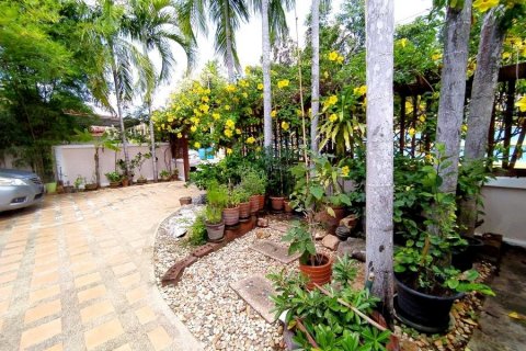 House in Bang Sare, Thailand 3 bedrooms № 8244 - photo 6