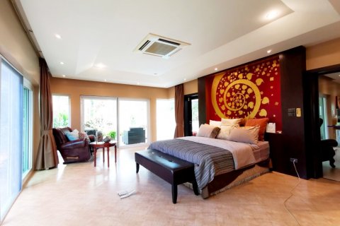 House in Pattaya, Thailand 4 bedrooms № 9099 - photo 26