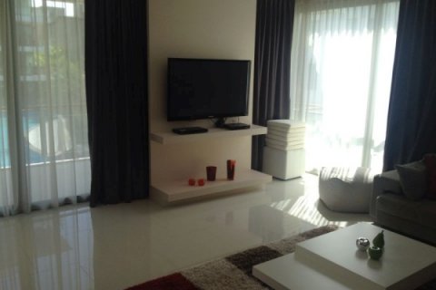 Condo in Pattaya, Thailand, 3 bedrooms  № 8659 - photo 3