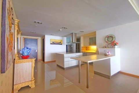 Condo in Pattaya, Thailand, 3 bedrooms  № 9008 - photo 10