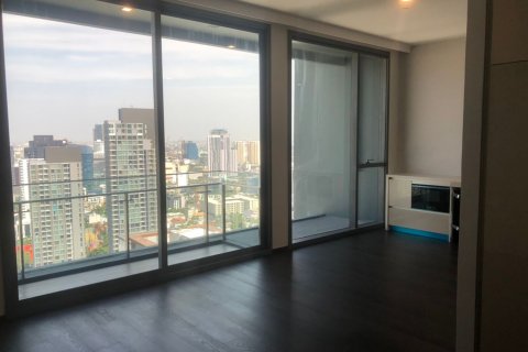 Condo in Bangkok, Thailand, 3 bedrooms  № 6504 - photo 3