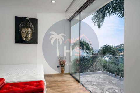 Villa on Ko Samui, Thailand 6 bedrooms № 7933 - photo 21