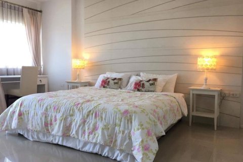 Condo in Pattaya, Thailand, 1 bedroom  № 8667 - photo 12