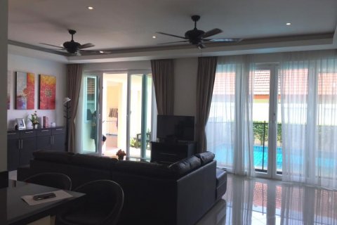 House in Pattaya, Thailand 4 bedrooms № 8620 - photo 7