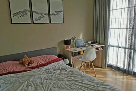 Condo in Bangkok, Thailand, 2 bedrooms  № 8960 - photo 17