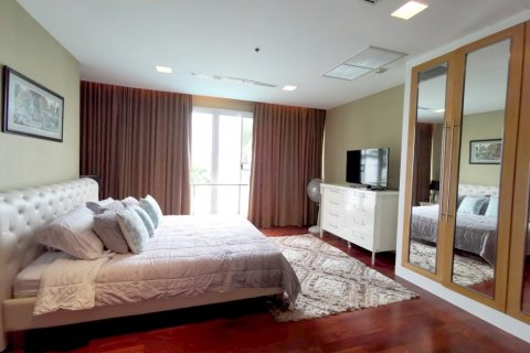 Condo in Pattaya, Thailand, 2 bedrooms  № 8641 - photo 26