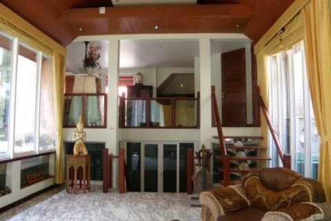 House in Pattaya, Thailand 5 bedrooms № 8567 - photo 7