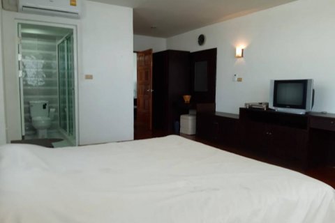 Condo in Pattaya, Thailand, 2 bedrooms  № 8473 - photo 5