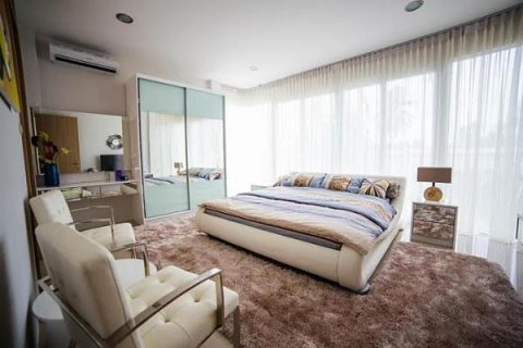 House in Pattaya, Thailand 5 bedrooms № 8221 - photo 12