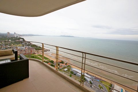 Condo in Pattaya, Thailand, 2 bedrooms  № 8387 - photo 1