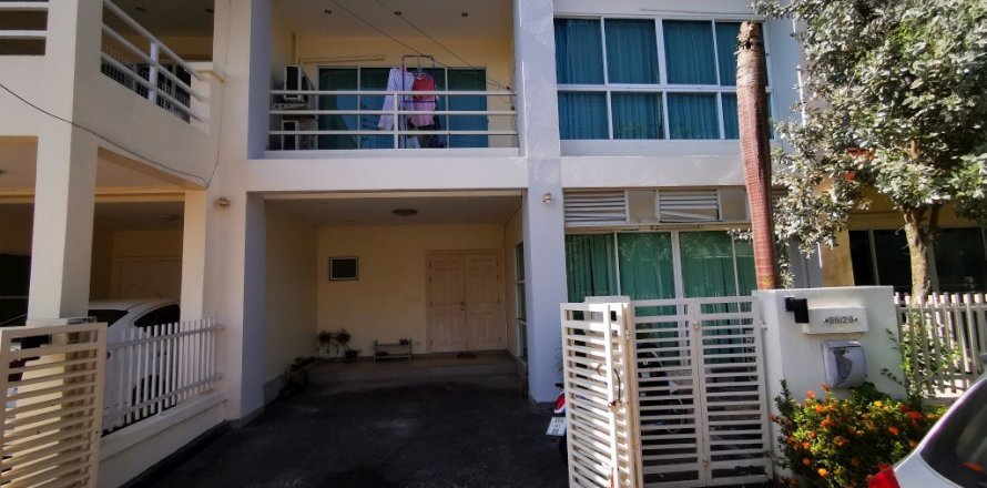 House in Pattaya, Thailand 3 bedrooms № 9018