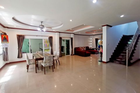 House in Pattaya, Thailand 3 bedrooms № 9140 - photo 7