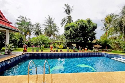 House in Pattaya, Thailand 4 bedrooms № 8629 - photo 3