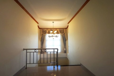 House in Bang Lamung, Thailand 5 bedrooms № 9231 - photo 26