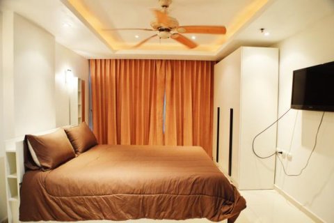 Condo in Pattaya, Thailand, 1 bedroom  № 8253 - photo 11