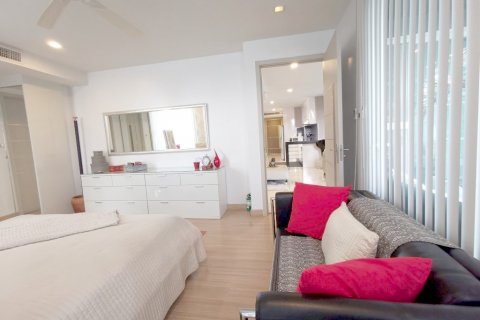 Condo in Pattaya, Thailand, 3 bedrooms  № 9036 - photo 25