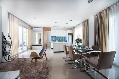 House in Pattaya, Thailand 5 bedrooms № 8221 - photo 8