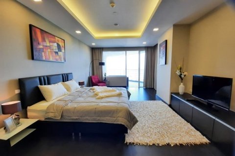 Condo in Pattaya, Thailand, 3 bedrooms  № 8383 - photo 14