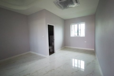 House in Pattaya, Thailand 5 bedrooms № 9837 - photo 12