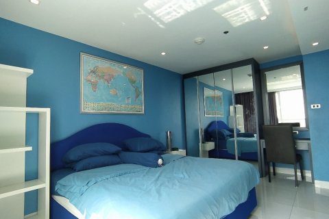 Condo in Pattaya, Thailand, 3 bedrooms  № 8984 - photo 13