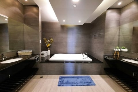 Condo in Pattaya, Thailand, 3 bedrooms  № 8875 - photo 13