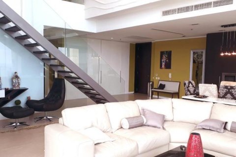 Condo in Pattaya, Thailand, 3 bedrooms  № 8702 - photo 9