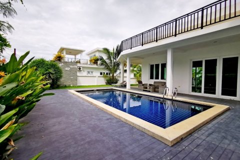 House in Pattaya, Thailand 3 bedrooms № 8226 - photo 4