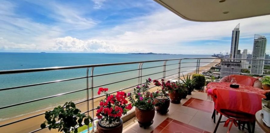 Condo in Pattaya, Thailand, 2 bedrooms  № 8534